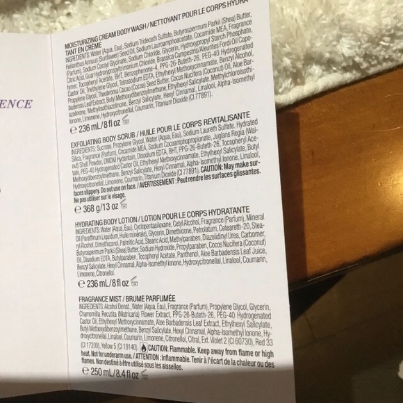 Victoria’s Secret lavender and vanilla The Balance Relax ritual gift set - Picture 3 of 4